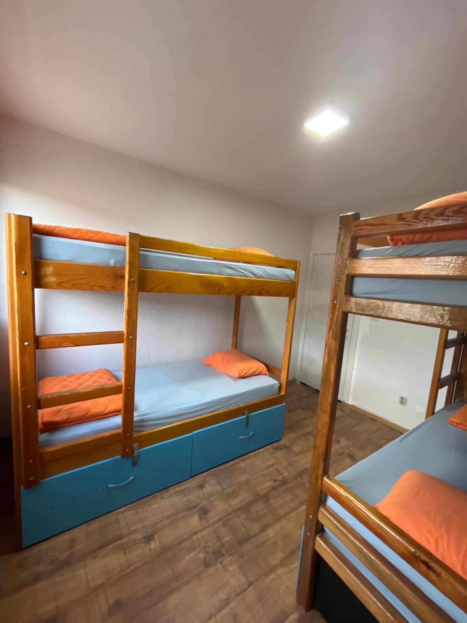 Blue Orange Lake Hostel Охрид Екстериор снимка